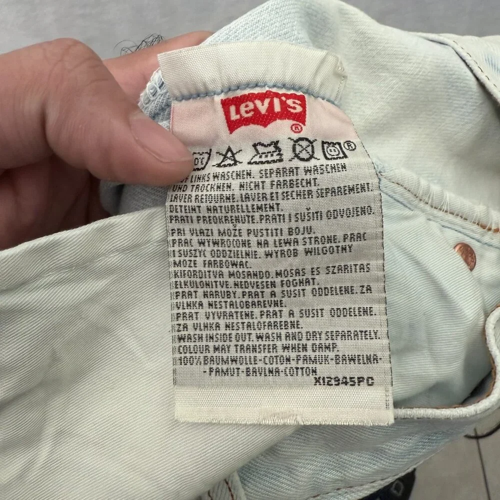 Vintage Levis 501 Jeans Men 31x32 Blue Stone Wash Straight Leg Button Fly 90s